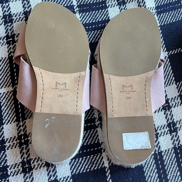 Marc Fisher Pink Suede and Shearling Crisscross Sandals Size 10M, NWT - Picture 3 of 10